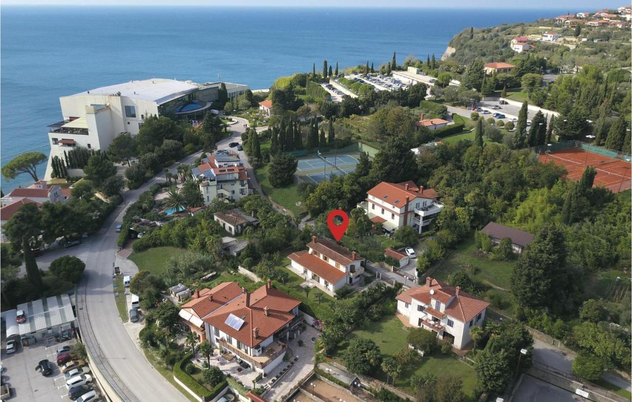 Awesome Apartment In Portoroz With Wifi Exterior foto